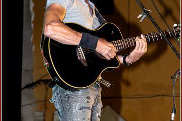 Cuatro cantautores animan la noche del viernes en La Garita/TA e Ildefonso Rodríguez.
